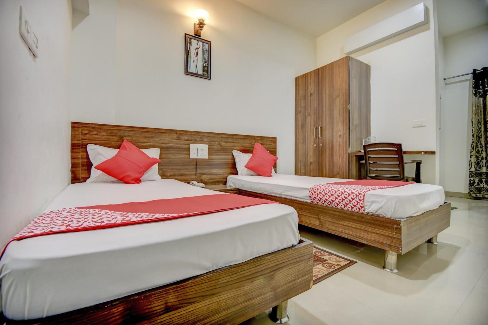 Hotel O Plus Corporate One Khapa  Buitenkant foto