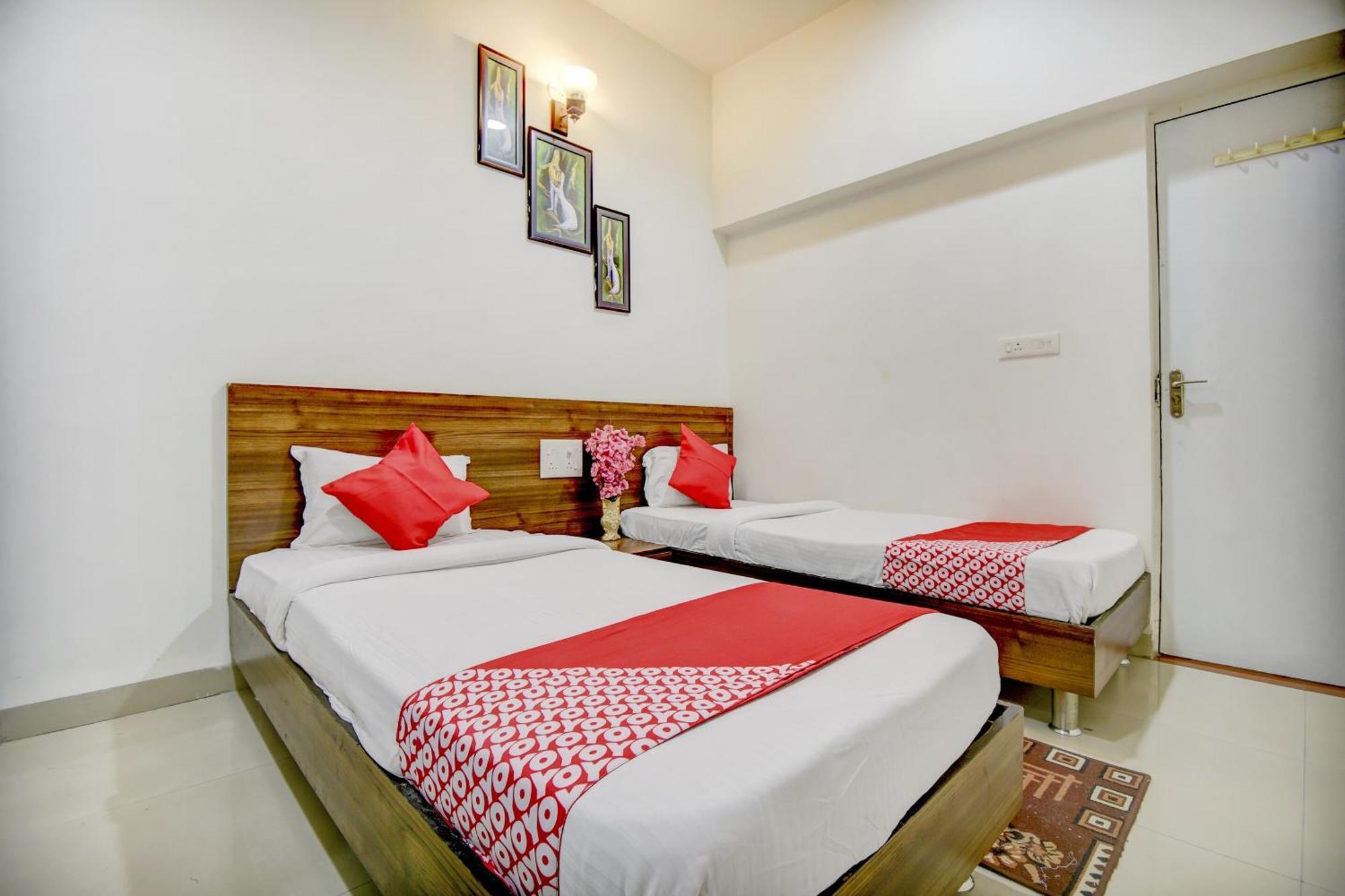 Hotel O Plus Corporate One Khapa  Buitenkant foto