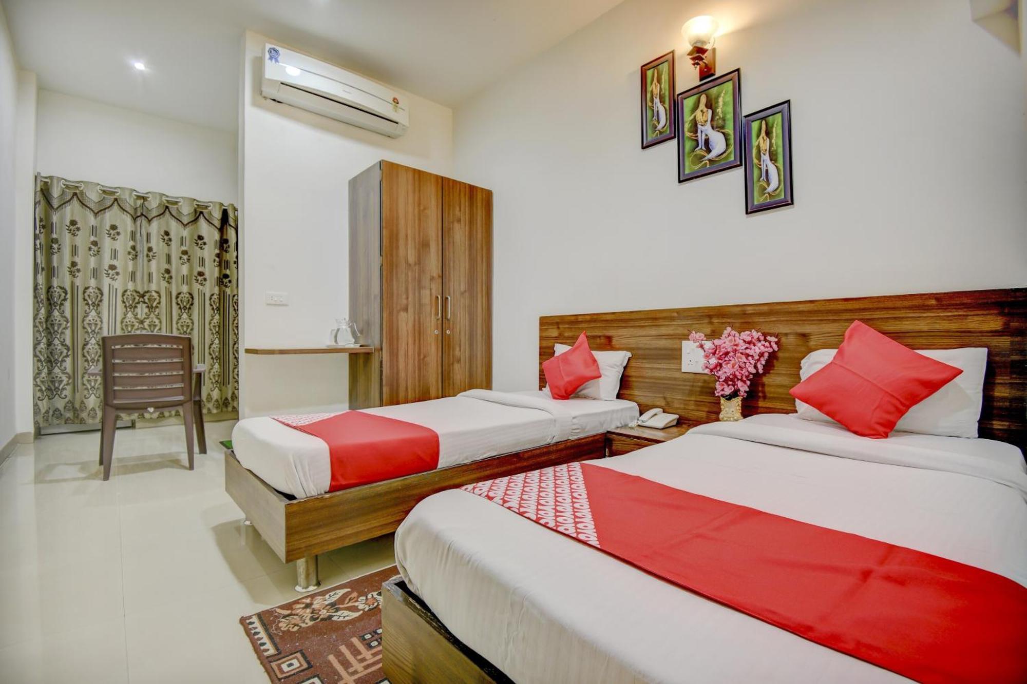 Hotel O Plus Corporate One Khapa  Buitenkant foto