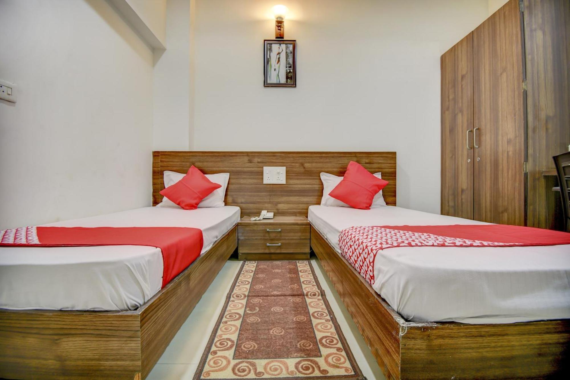 Hotel O Plus Corporate One Khapa  Buitenkant foto